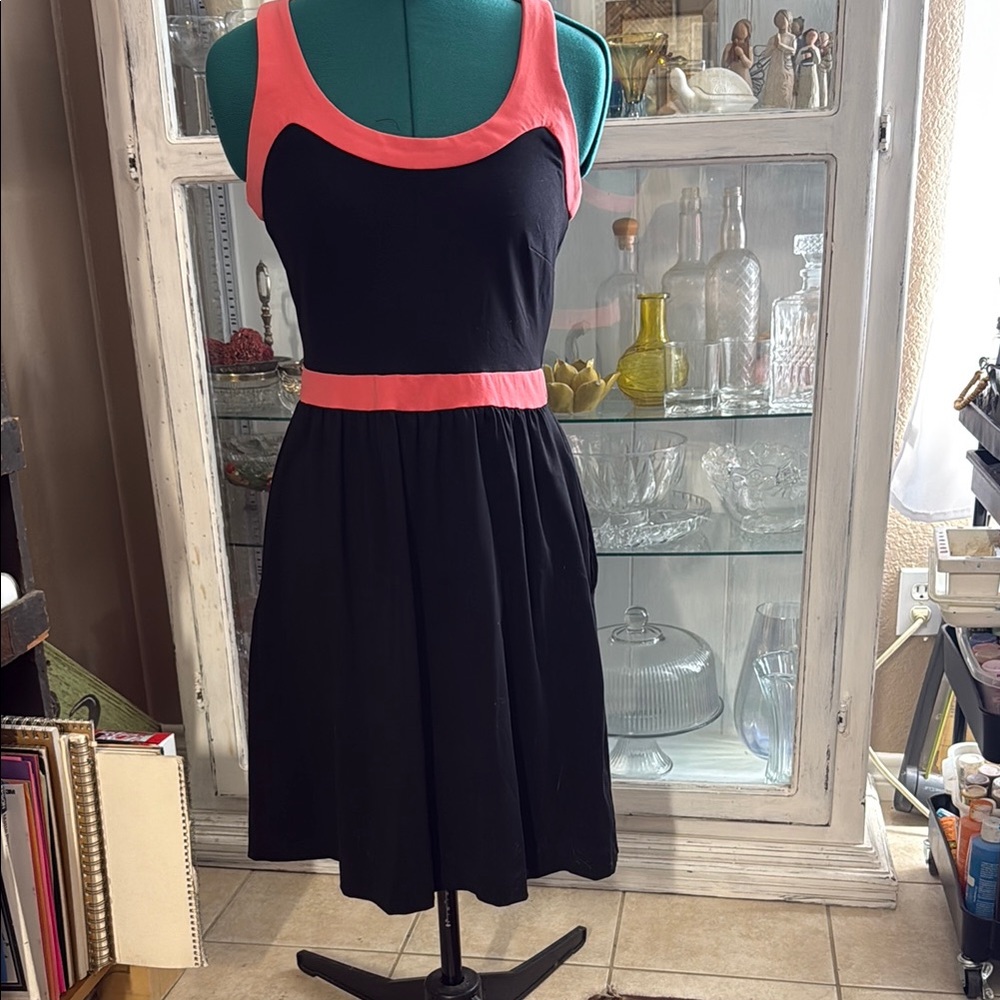 Black and Pink Sleeveless Dress